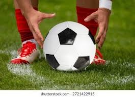 FIFA年度最佳男足教练候选：恩里克、斯洛特、弗里克在列