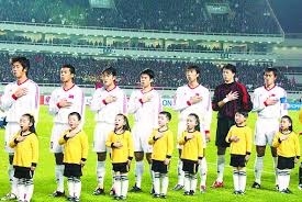 爱玩黄油好处多多！老外买黄油捡漏RTX 5070游戏电脑