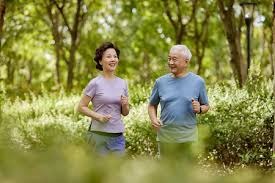 曼联与西汉姆联之战，梅诺再次坐足90分钟冷板凳。