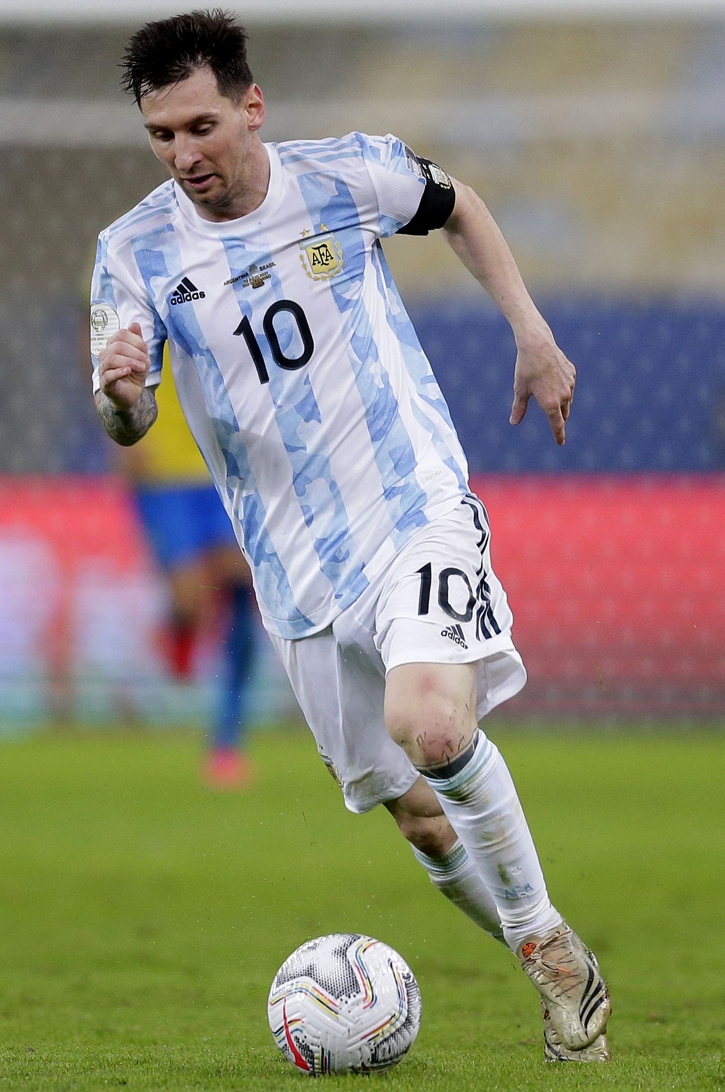 不仅仅是在 不仅仅是在